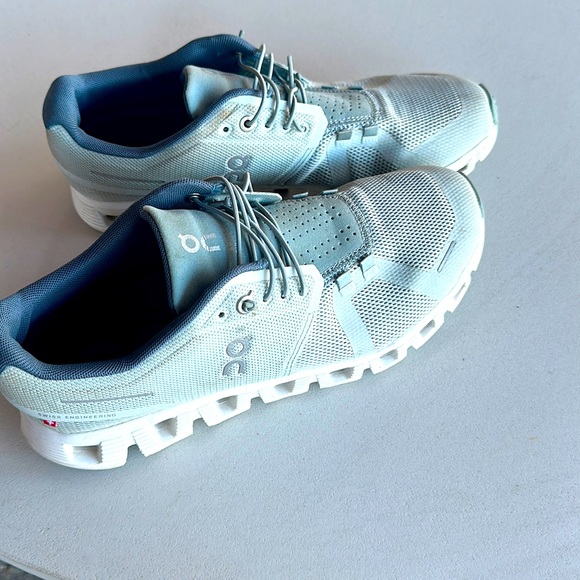 Other - On clouds size 8.5